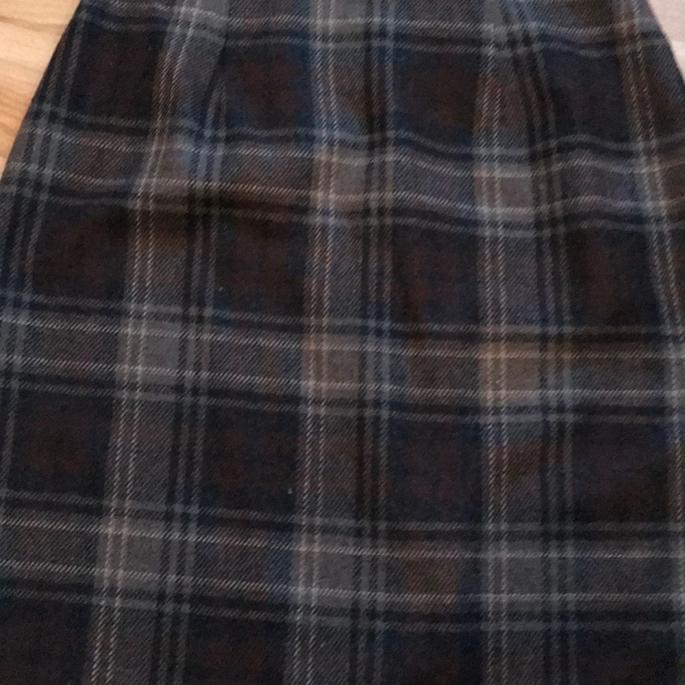 Brown/dark/light multi color wool  blend skirt